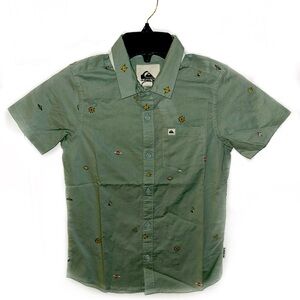 Boys size 7 NWT Quicksilver Button up Short Sleeve